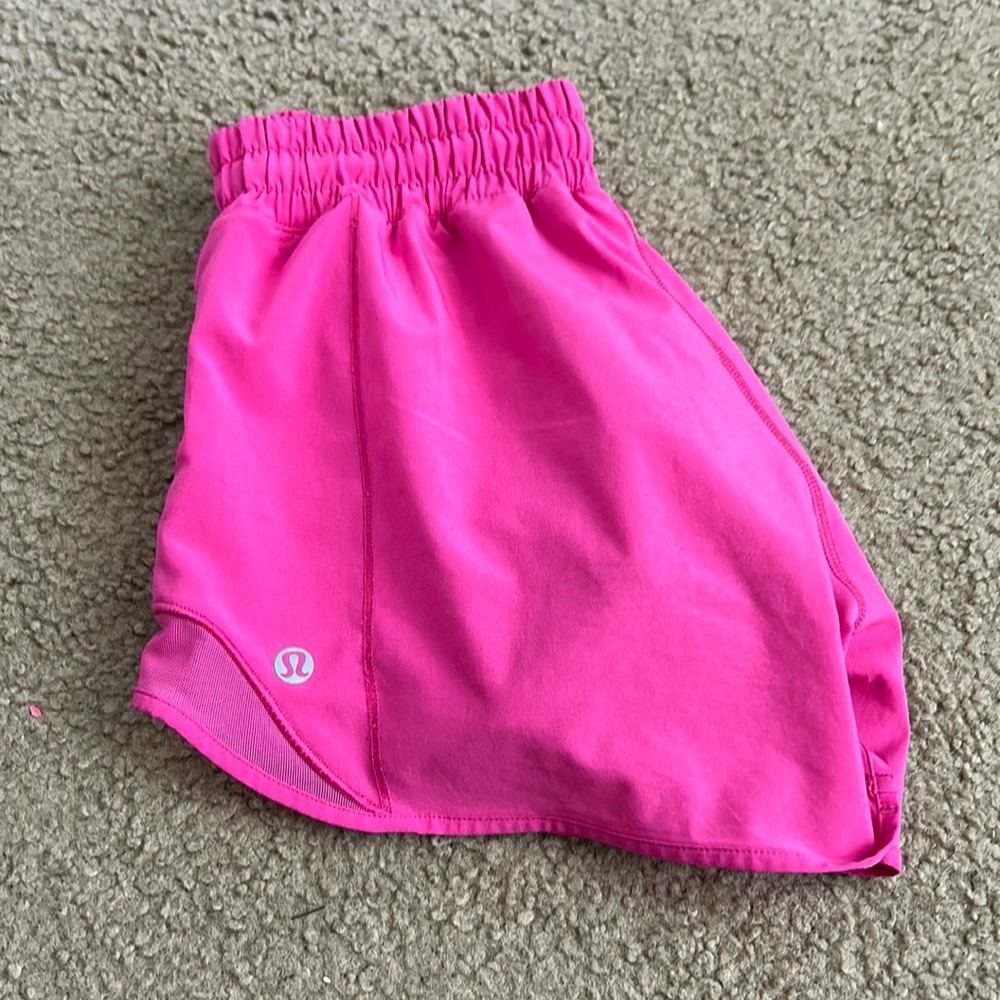 lululemon hotty hots!